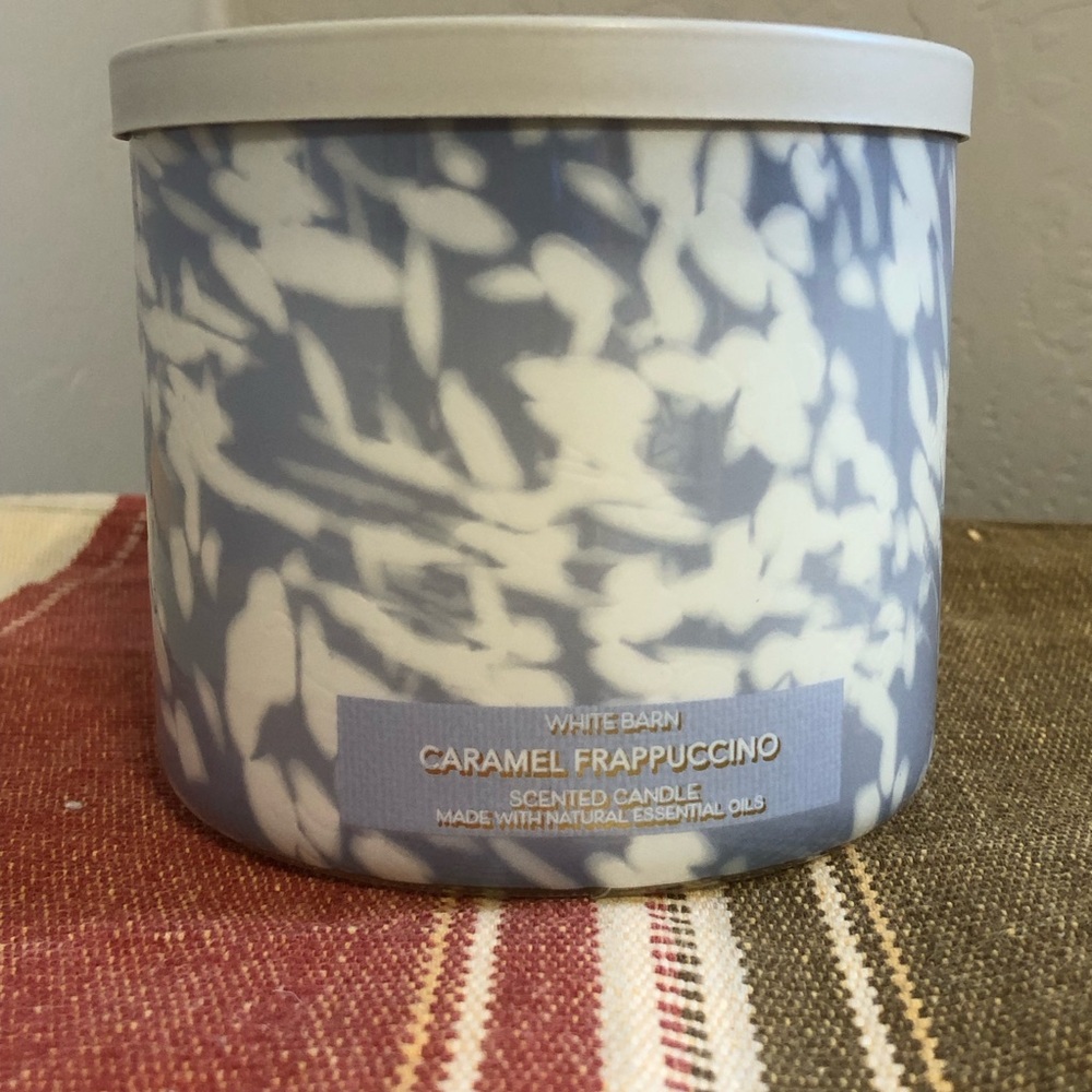 White Barn Caramel Frappuccino Scented Candle 3-Wick